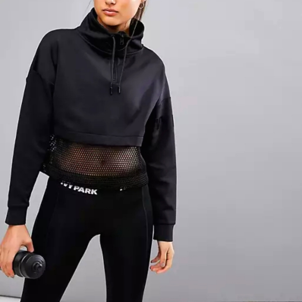 IVY PARK Black Cropped Pullover Hoodie with Mesh Panel